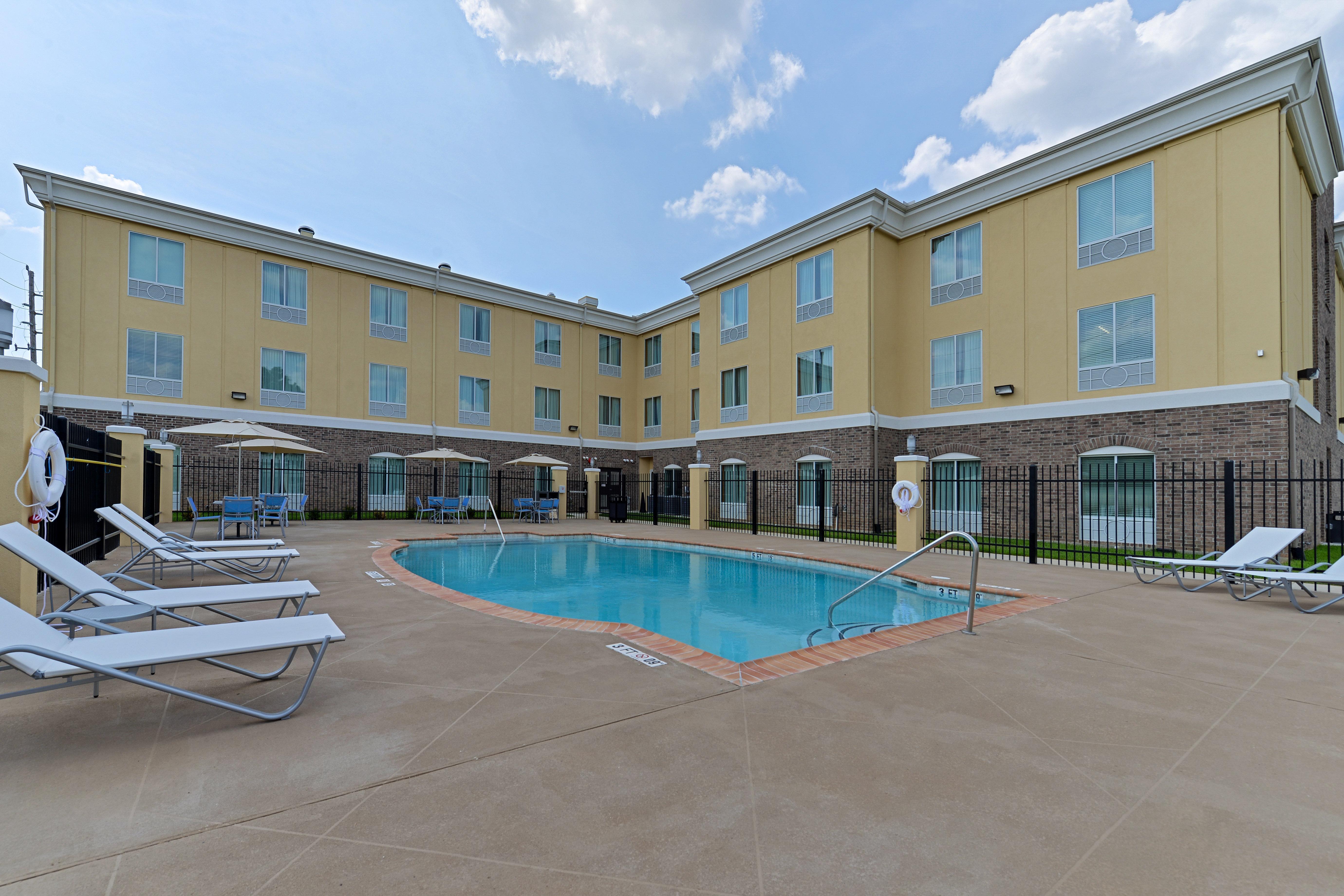Holiday Inn Express Tomball By Ihg Ngoại thất bức ảnh
